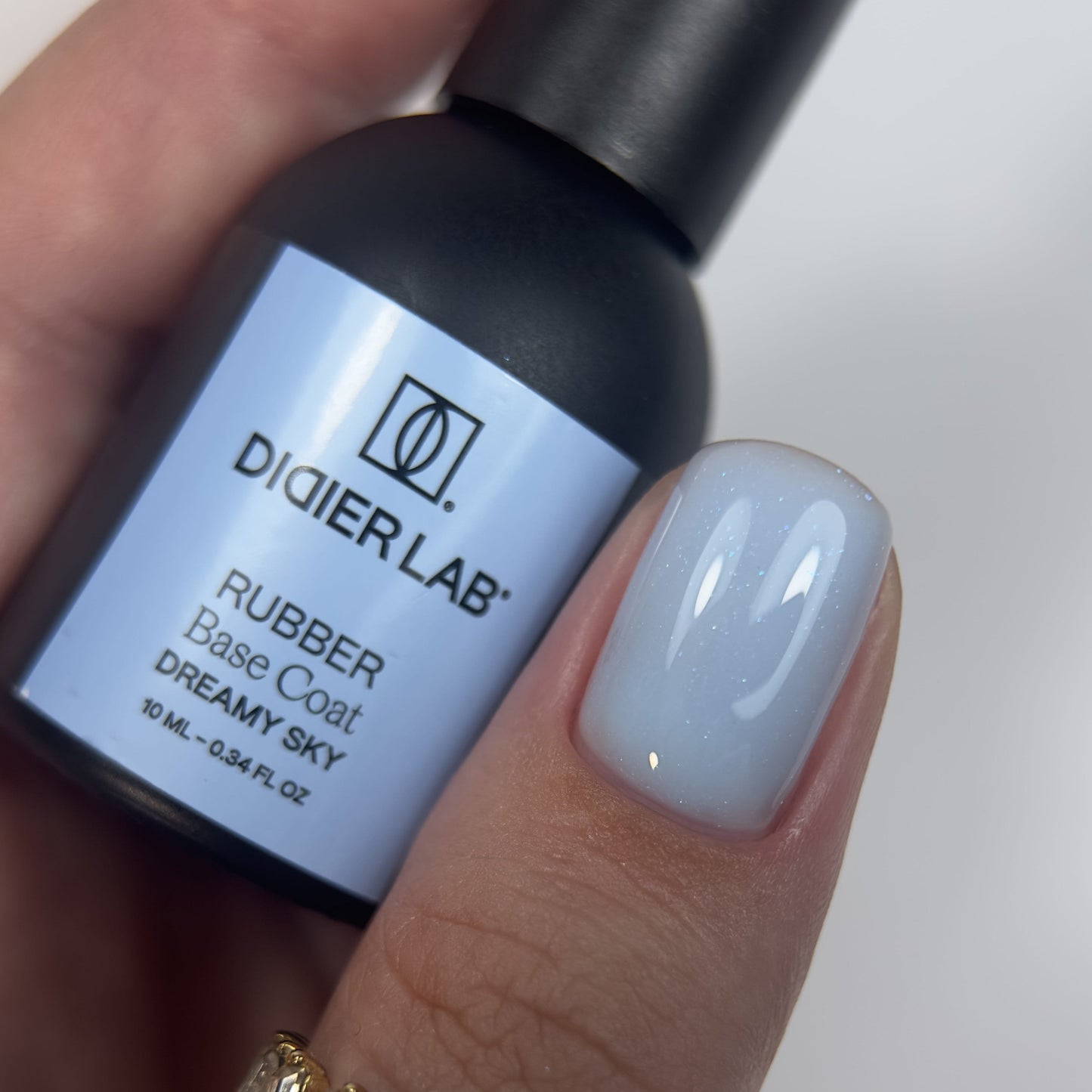 Base semipermanente, HEMA & TPO free, Rubber base, dreamy sky, 10ml
