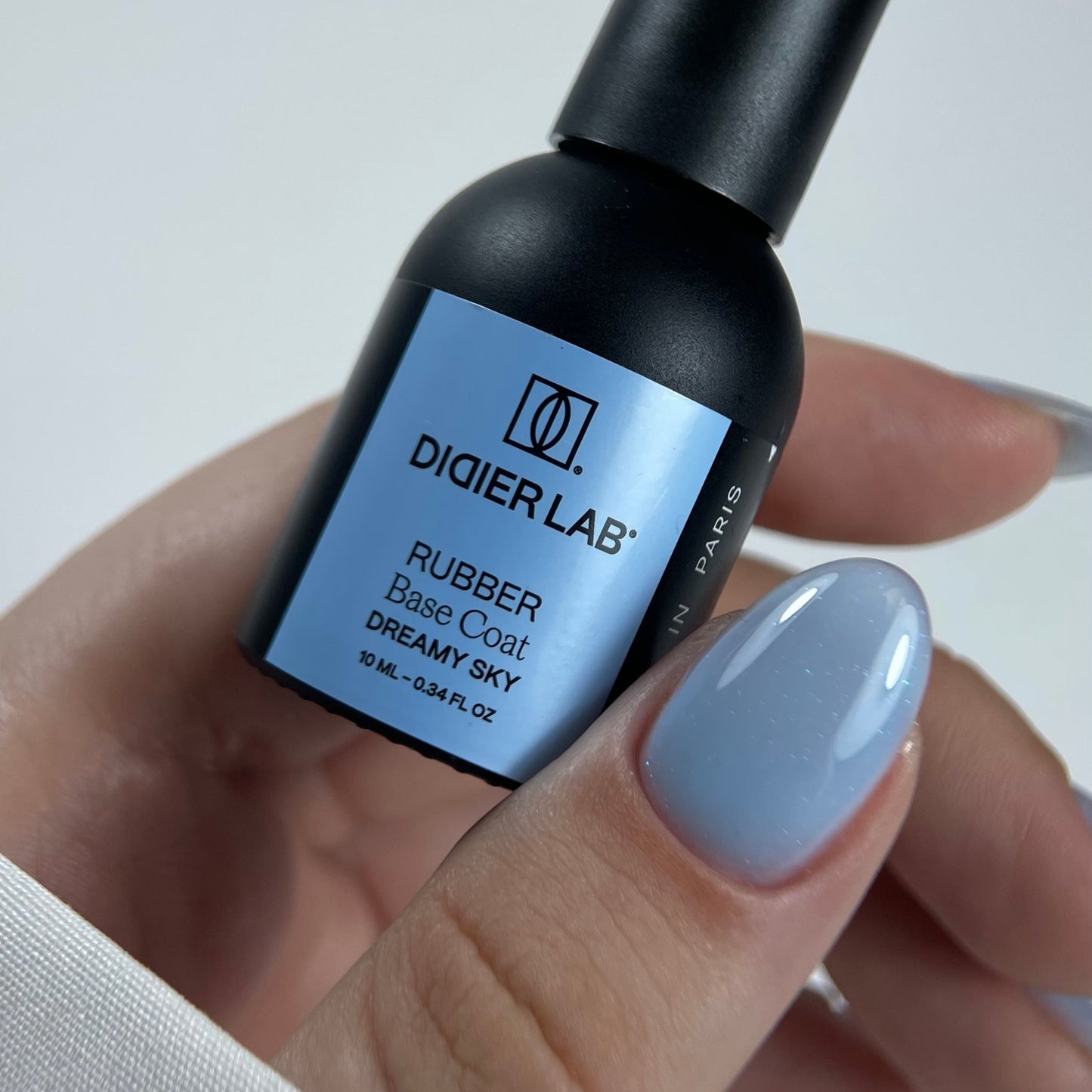 Base semipermanente, HEMA & TPO free, Rubber base, dreamy sky, 10ml