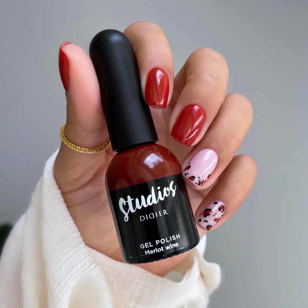 Smalto semipermanente, Studios, Merlot wine, Didier Lab, 8ml