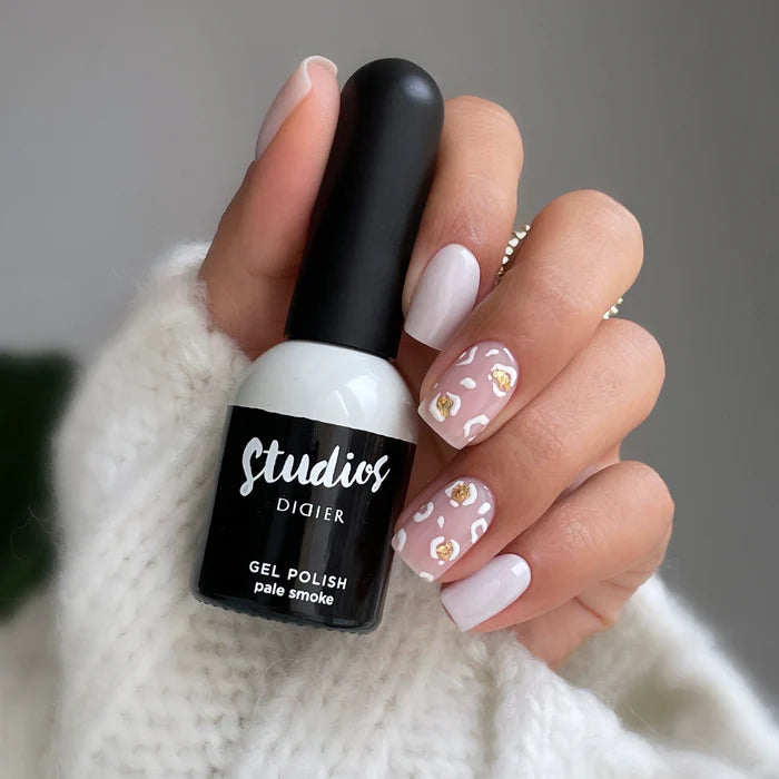 Smalto semipermanente, Studios, TPO & HEMA free, pale smoke, Didier Lab, 8ml