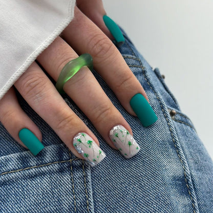 Smalto semipermanente, Studios, Paris green, 8ml